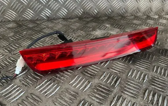 KIA Sorento Third/center stoplight 927002p000