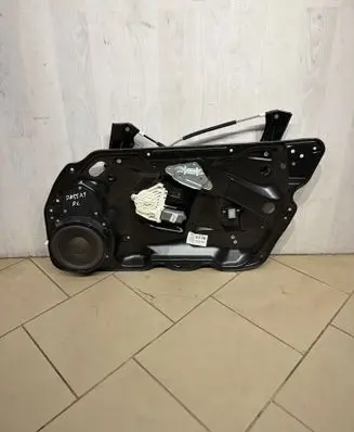 Volkswagen PASSAT B6 Front door window regulator with motor 969243100 1K0959702P 0813556945