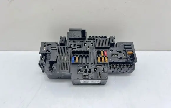 Mercedes-Benz C W205 Fuse box set A2139065706