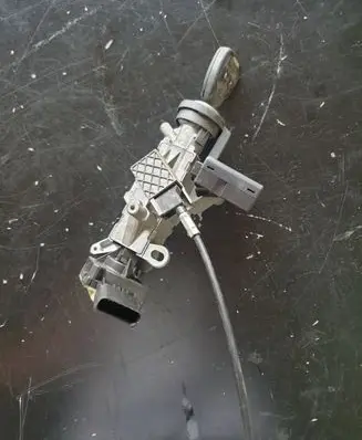Dodge Caliber Ignition lock 05057296AJ SC18594E