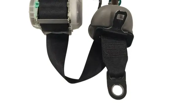 Toyota Sienna XL30 III Rear seatbelt 