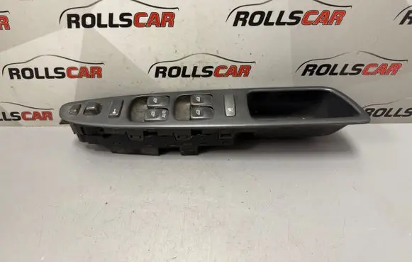 Volvo S40, V40 Electric window control switch 30638694