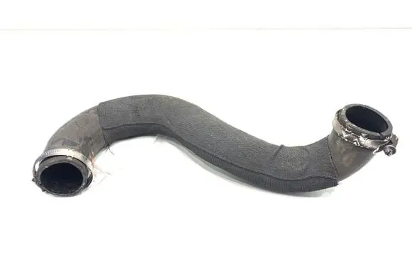 Air intake hose/pipe
