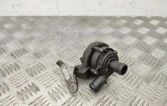 Skoda Octavia Mk3 (5E) Electric auxiliary coolant/water pump 5Q0965567J