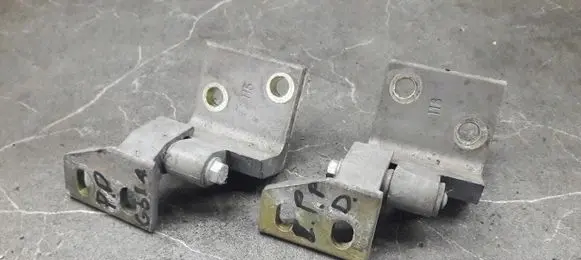 Peugeot 406 Front door hinge set 