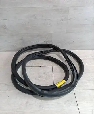 Dodge Durango Front door rubber seal 55399256AE