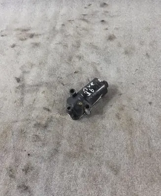 Audi V8 Idle control valve (regulator) 0280140522 077133455A