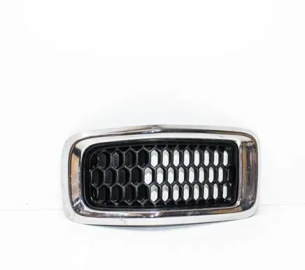 Jeep Grand Cherokee (WK) Front grill 68138335AB