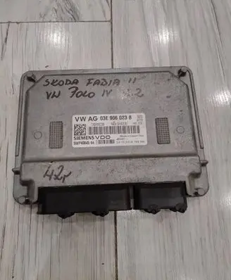 Skoda Fabia Mk2 (5J) Engine control unit/module ECU 03E906023B