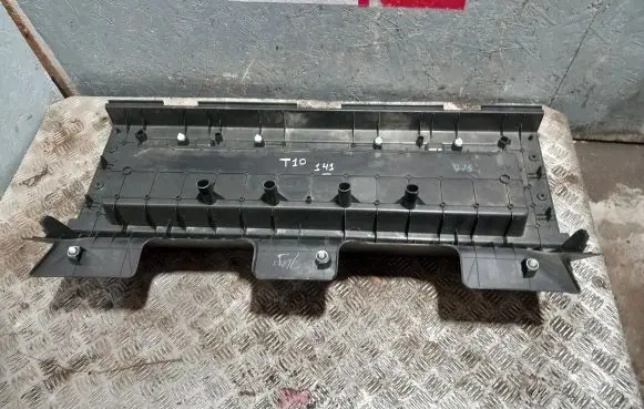 Toyota RAV 4 (XA30) Glove box in trunk 5857742030 T10141