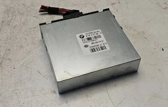 BMW 3 E90 E91 Other control units/modules 9127088 0134207590 8ES00947920