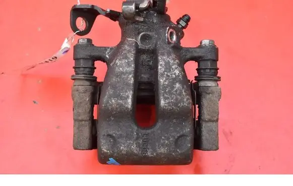 Opel Meriva A Rear brake caliper