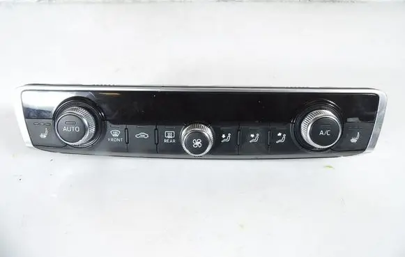 Audi A3 S3 8V Climate control unit 8V0820043A