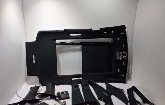 Mercedes-Benz GLE W167 Headlining A1676901404
