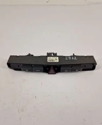 Opel Zafira B Other switches/knobs/shifts 13100111