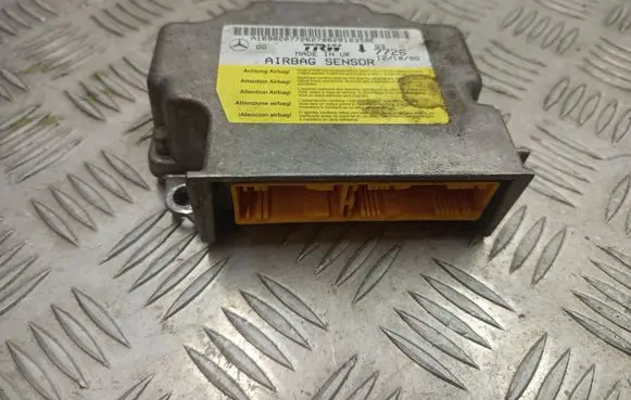 Mercedes-Benz B W245 Airbag control unit/module A1698207726