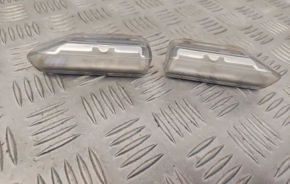 Lexus IS 220D-250-350 Number plate light A045053