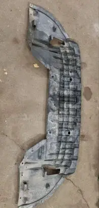 Front bumper skid plate/under tray