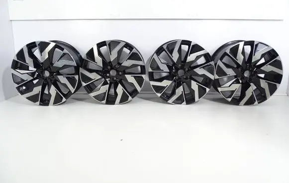 R20 alloy rim
