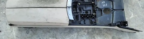 BMW 7 F01 F02 F03 F04 Center console 