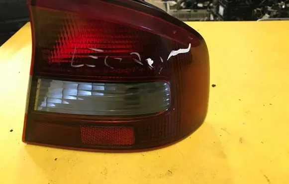 Subaru Legacy Rear/tail lights