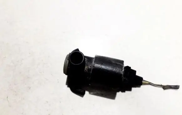 Ford Focus Windscreen/windshield washer pump 93bb17k624ba d00la