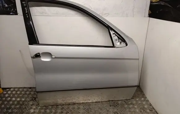 BMW X5 E53 Front door 8256824 41518256824