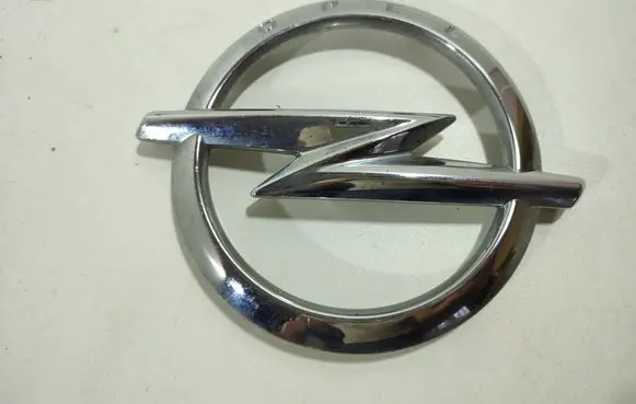 Opel Crossland X Manufacturer badge logo/emblem 39084455