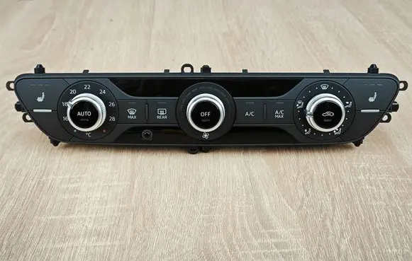 Audi A4 S4 B9 Climate control unit 8W0820043Q