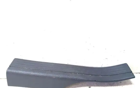 Mercedes-Benz C W204 Rear sill trim cover A2046860236