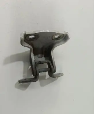 Saturn Vue Rear door lower hinge 