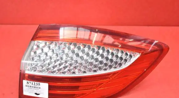 Ford Mondeo MK IV Rear/tail lights 7S71-13404-B