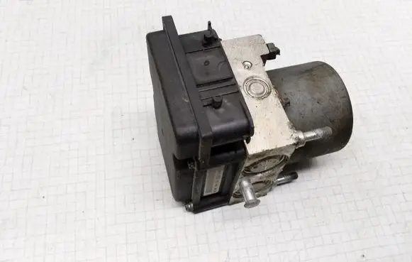 Nissan Primera ABS Pump 0265800334