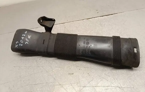 BMW X3 F25 Air intake duct part 7811019 179645