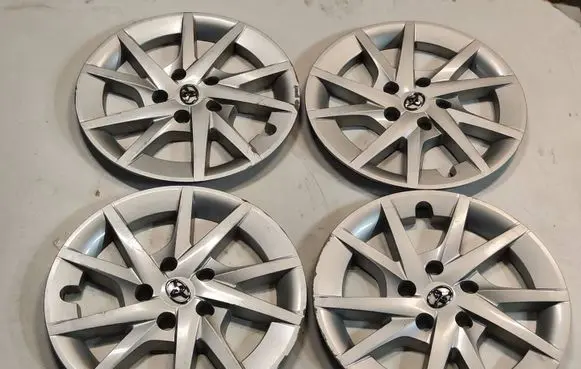 Toyota Auris E180 R16 alloy rim 4260247090