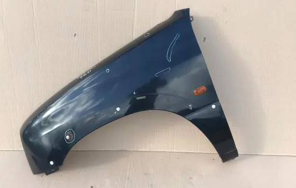 Suzuki Grand Vitara I Fender