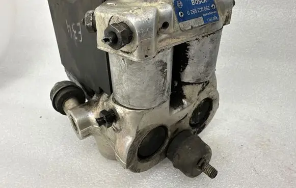 BMW 5 E34 ABS Pump 0265200062 1140005 363531939