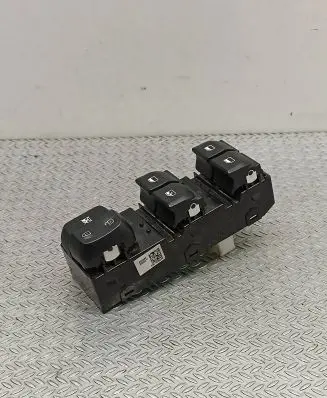 KIA Picanto Electric window control switch 93570G6020 0000017 200828