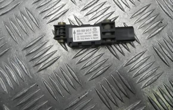 Audi A4 S4 B6 8E 8H Airbag deployment crash/impact sensor 8E0959643E X3205