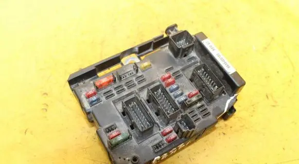 Peugeot 307 BSM Control unit 