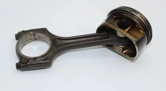 Peugeot RCZ Piston 5FVEP6CDT