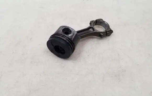 Renault Espace - Grand espace IV Piston with connecting rod