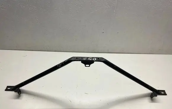 Radiator support slam panel bracket