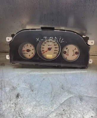 Nissan X-Trail T30 Speedometer (instrument cluster)