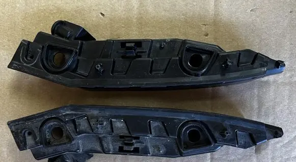 Skoda Fabia Mk4 (6VA) Front bumper mounting bracket 6VA807183