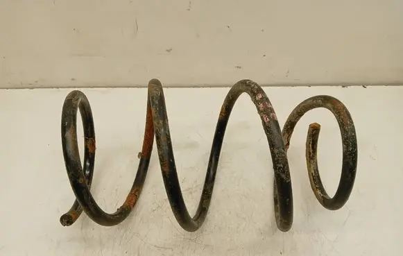 BMW 5 E39 Front coil spring 