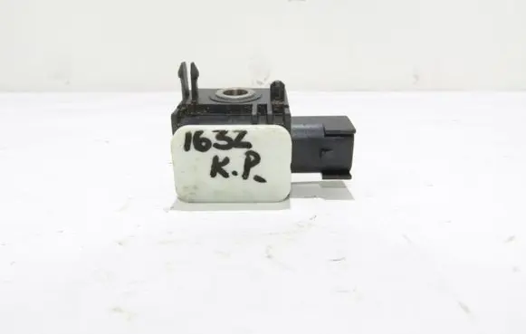 KIA Carens II Airbag deployment crash/impact sensor 959201D000