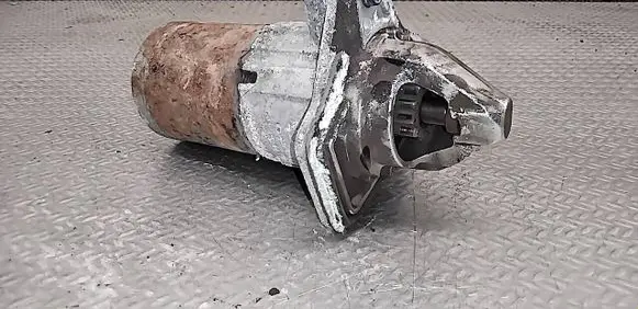 Nissan Note (E12) Starter motor 233001HC1C M000T37871ZE