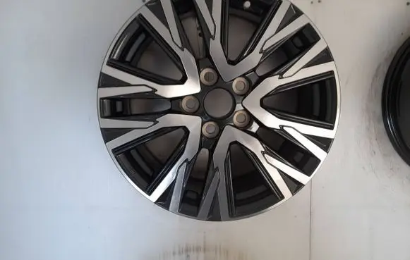 Toyota Yaris Cross R17 alloy rim PW4570D007