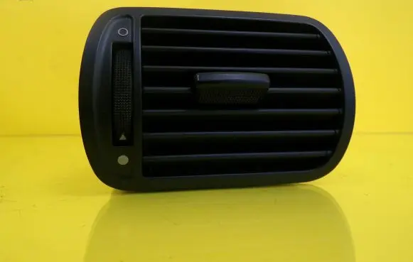 Audi A3 S3 8L Dashboard side air vent grill/cover trim 8L0820901